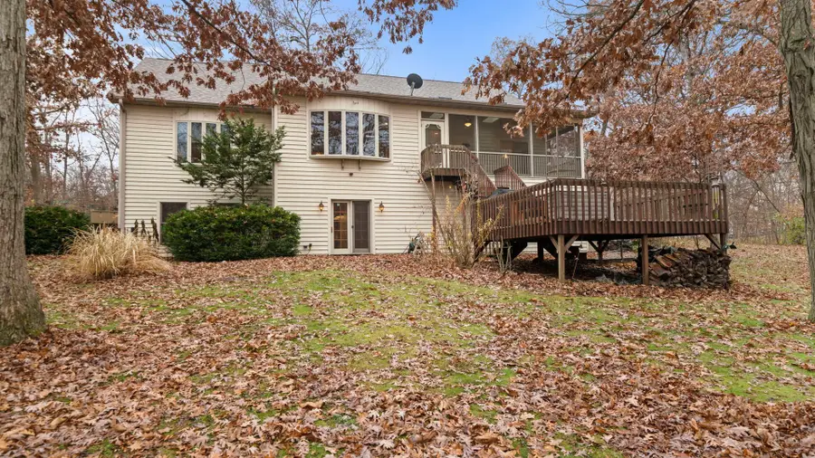 606 Slippery Rock Drive, Dixon, IL 61021 - Image #2