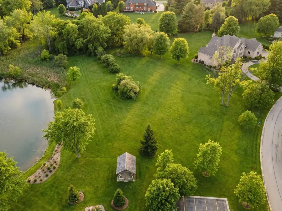 25 Cutters Run, South Barrington, IL 60010 - Image #2