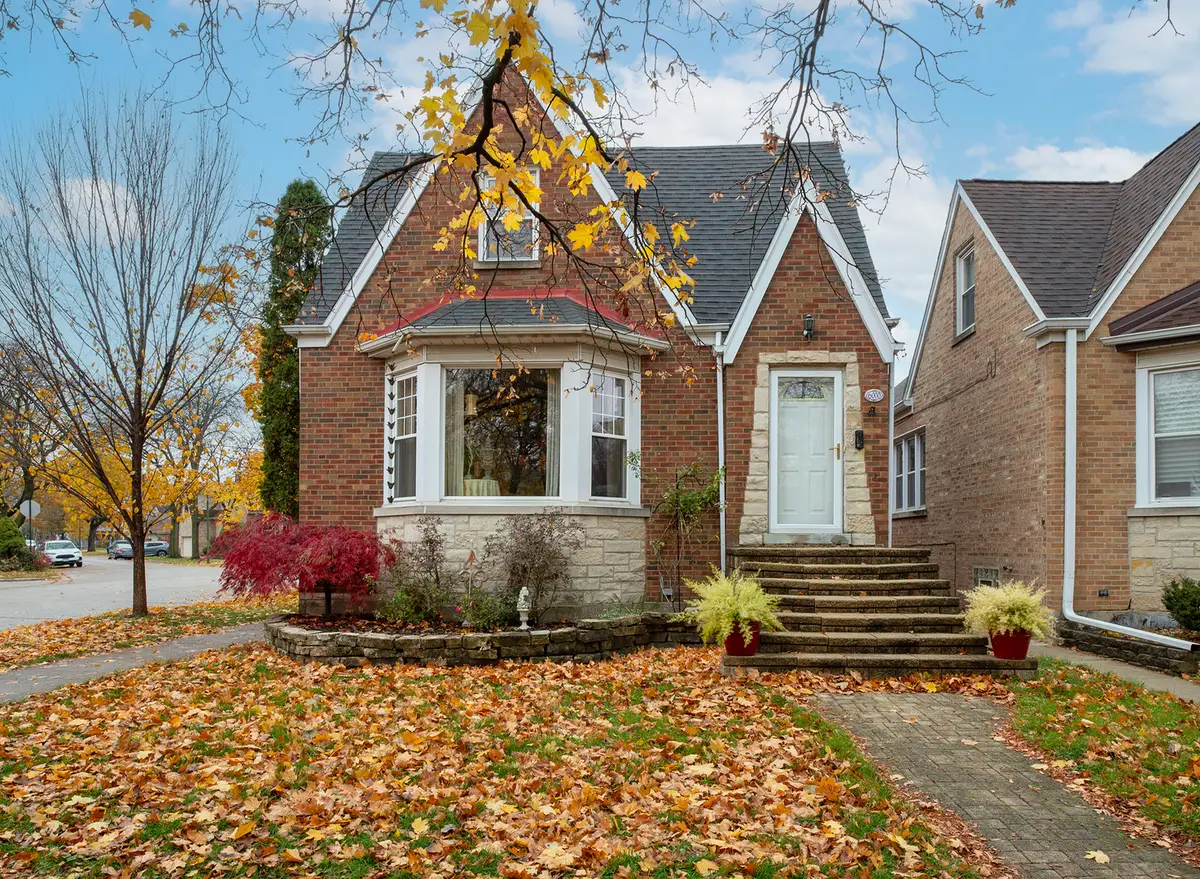 Address Withheld By Seller, Chicago, IL 60646 - Image #1