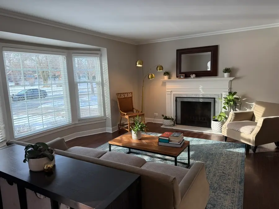 2523 Hastings Avenue, Evanston, IL 60201 - Image #3