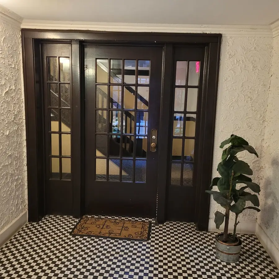 56 Forest Avenue #1N, Riverside, IL 60546 - Image #3