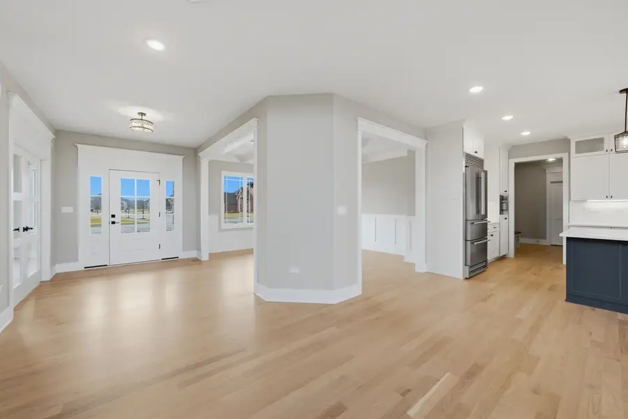 8620 Pine Ridge Drive, Frankfort, IL 60423 - #3