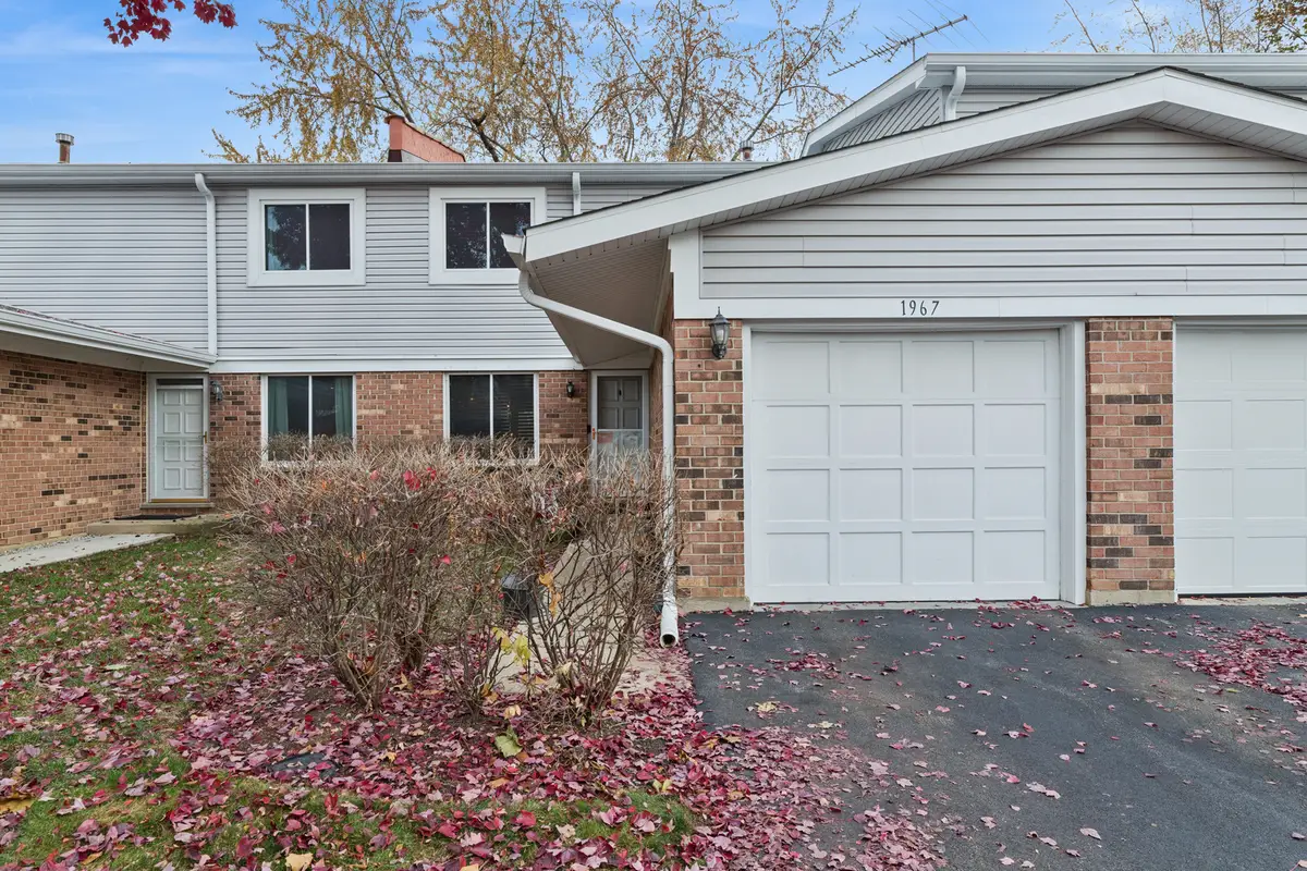 1967 N Jamestown Drive, Palatine, IL 60074 - Image #1