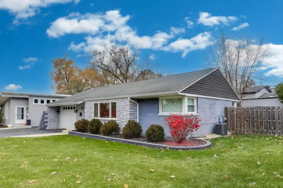 591 S Park Road, Lombard, IL 60148 - Image #2