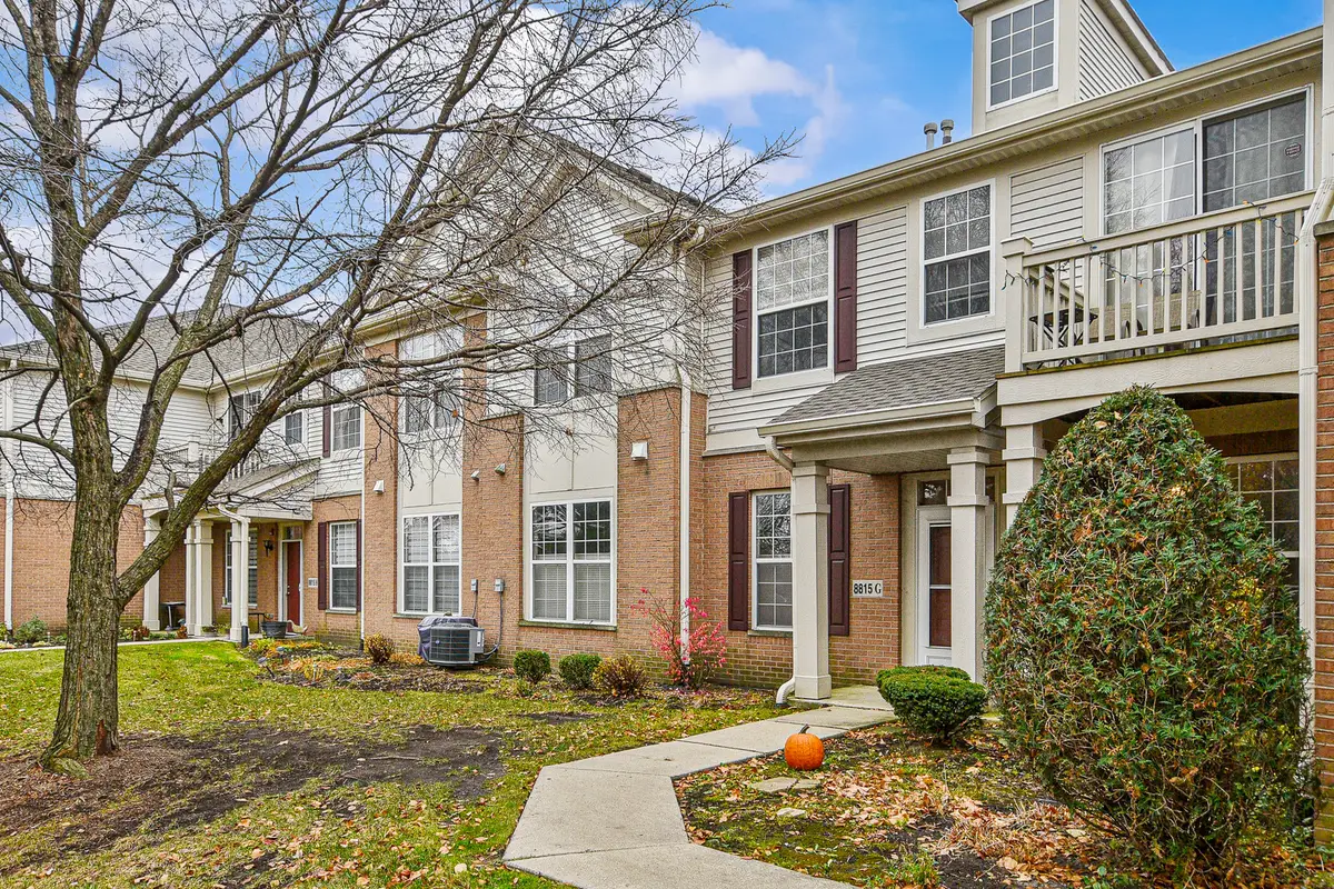 8815 Concord Lane #G, Justice, IL 60458 - Image #1