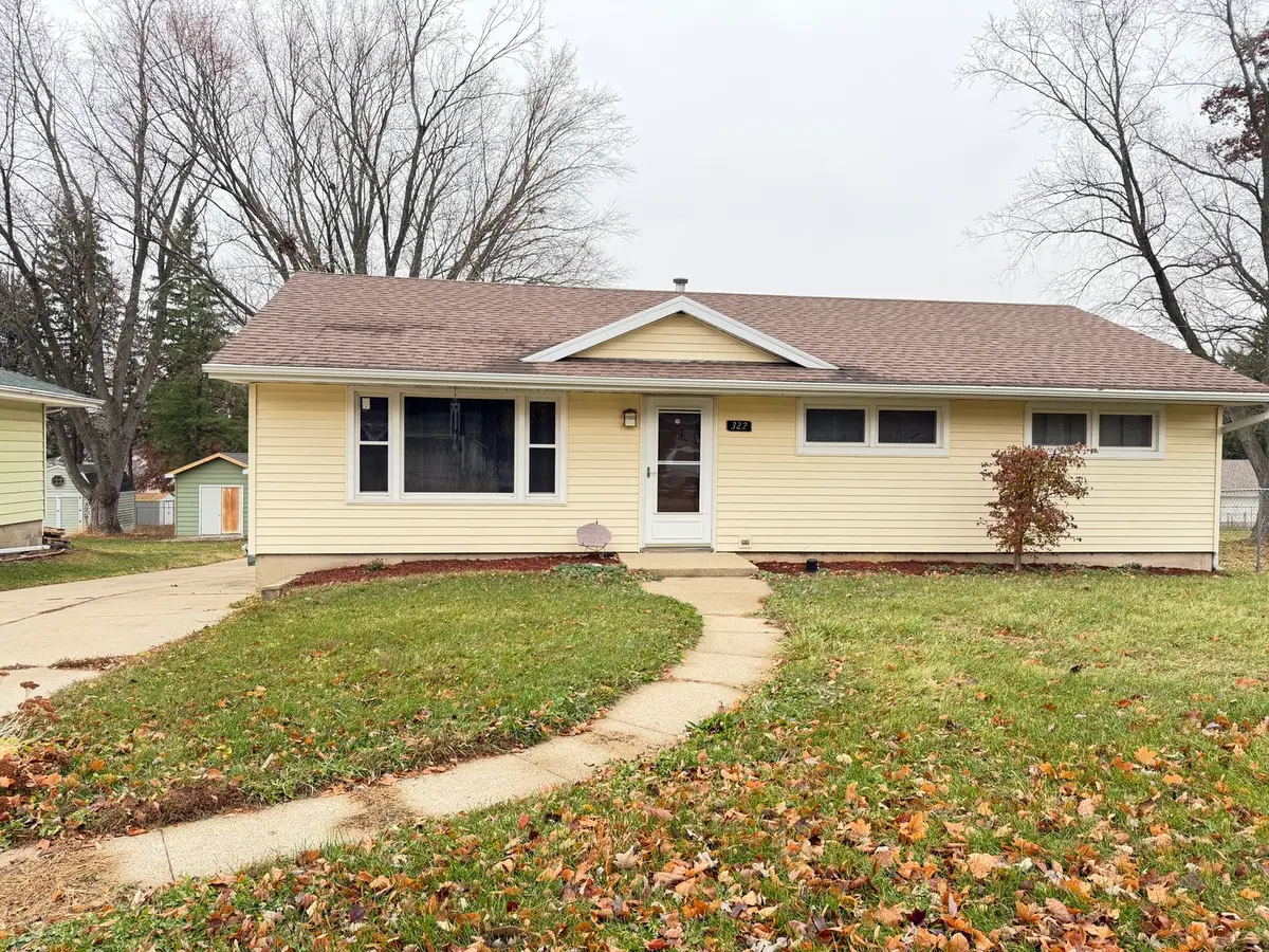 322 E 10th Street, Pecatonica, IL 61063 - Image #1
