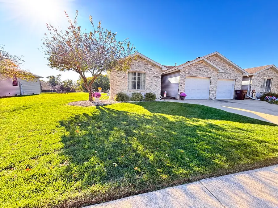 216 S Mcguire Drive, Manteno, IL 60950 - Image #2