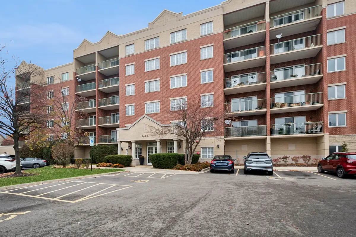 7450 Lincoln Avenue #609, Skokie, IL 60077 - Image #1