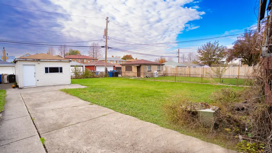 5330 S Mayfield Avenue, Chicago, IL 60638 - Image #3