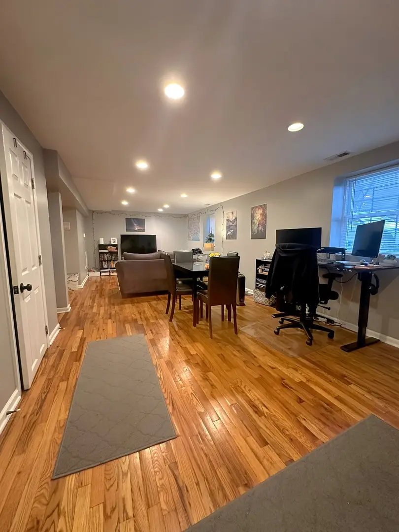 Address Withheld By Seller, Chicago, IL 60618 - #3