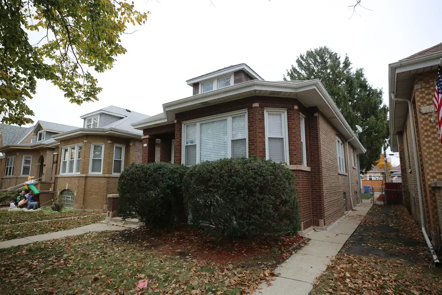 3031 N Marmora Avenue, Chicago, IL 60634 - Image #2