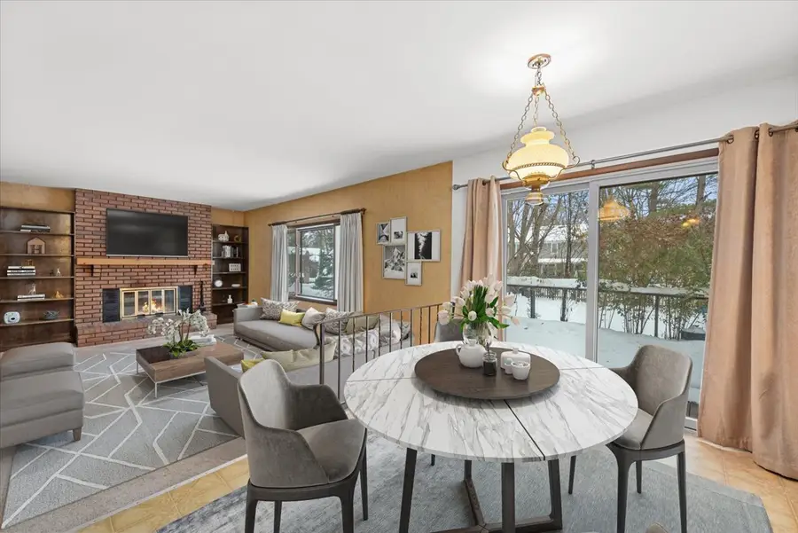 315 Leeds Court, Naperville, IL 60565 - Image #2