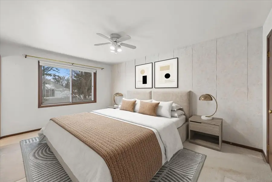 315 Leeds Court, Naperville, IL 60565 - Image #3