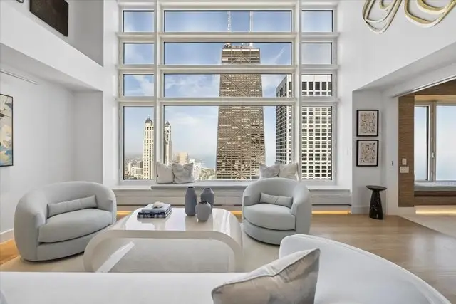 161 E Chicago Avenue #58K2, Chicago, IL 60611 - Image #2