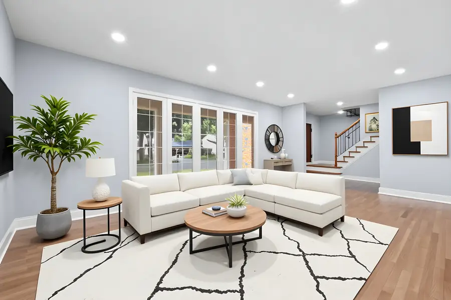 1813 E Wood Lane, Mount Prospect, IL 60056 - Image #2