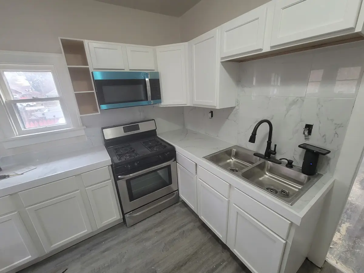 550 5th Avenue, Aurora, IL 60505 - Image #1