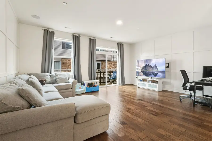 8536 Grove Street, Morton Grove, IL 60053 - Image #3