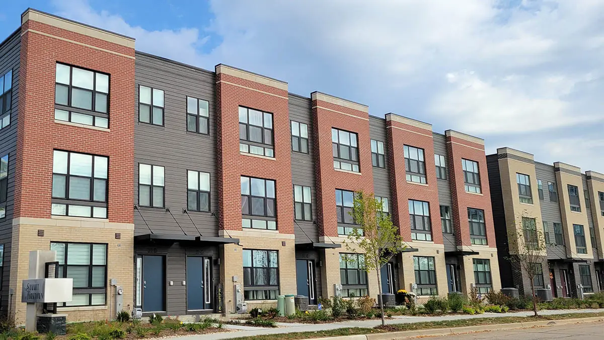 377 Summit Circle, Lombard, IL 60148 - Image #1