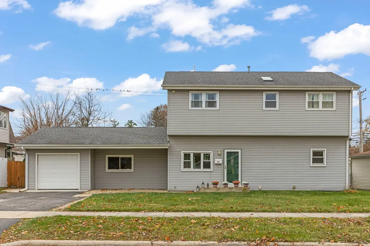 6017 Birmingham Street, Chicago Ridge, IL 60415 - Image #1