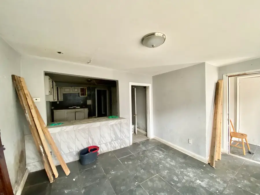 2518 S Homan Avenue, Chicago, IL 60623 - Image #2