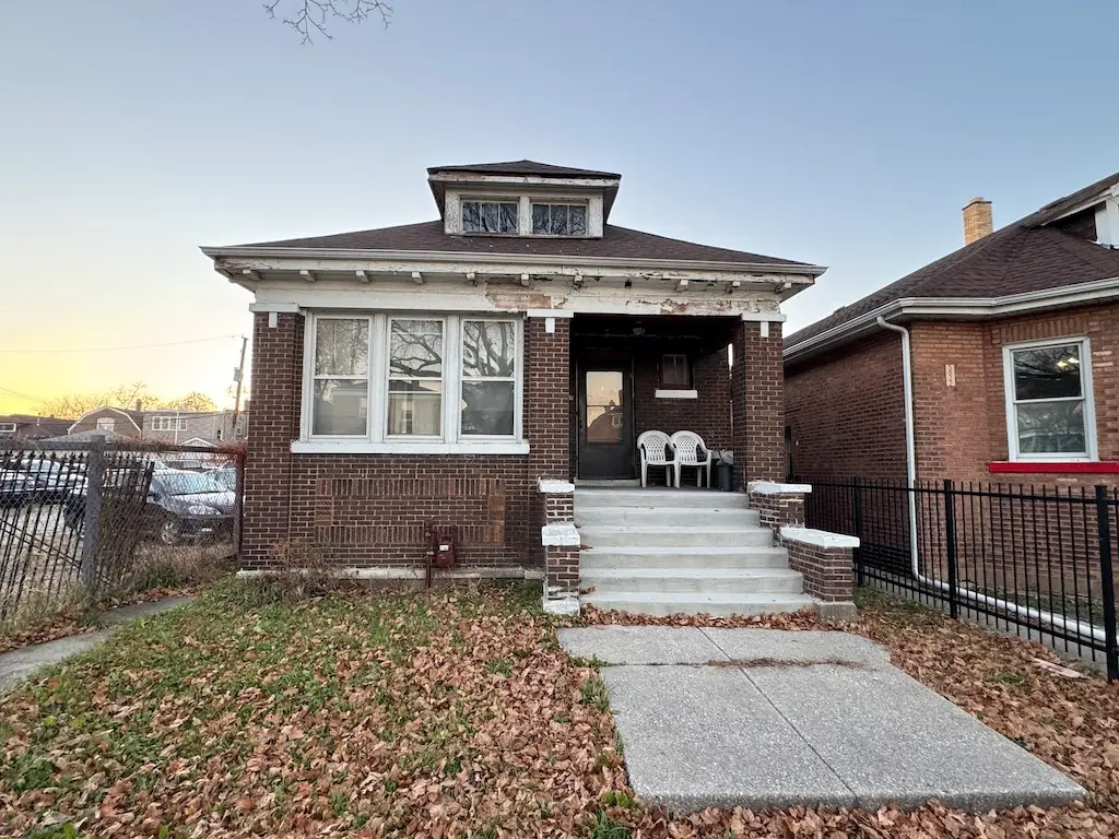 5826 S Artesian Avenue, Chicago, IL 60629 - Image #1