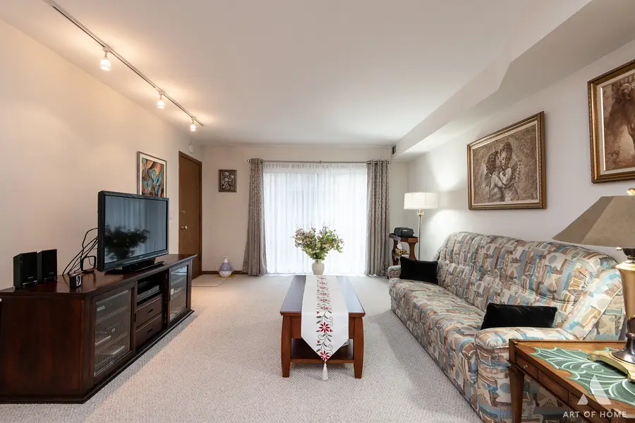 6453 N Northwest Highway #2C, Chicago, IL 60631 - Image #3