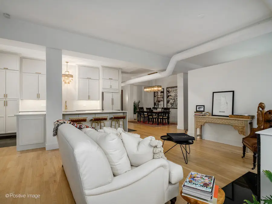 Address Withheld By Seller, Chicago, IL 60614 - Image #3