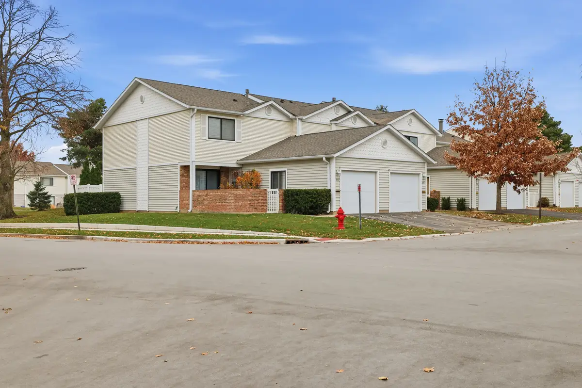632 Spinnaker Point #113f, Schaumburg, IL 60194 - Image #1