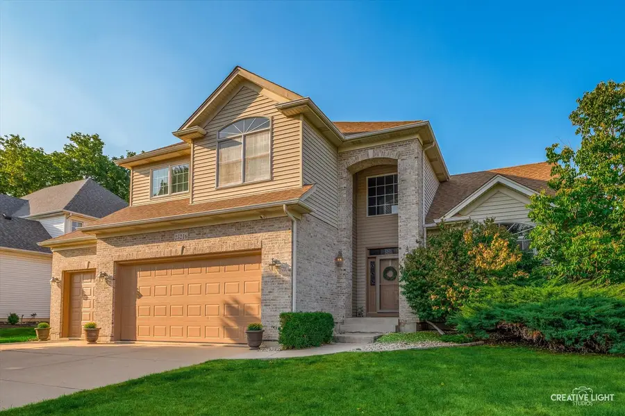 25216 Round Barn Road, Plainfield, IL 60585 - Image #2