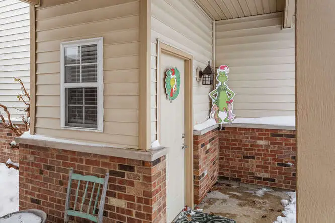 3761 Thornhill Circle, Champaign, IL 61822 - Image #1