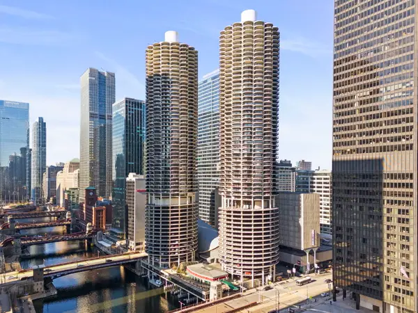 300 N State Street #3235, Chicago, IL 60654