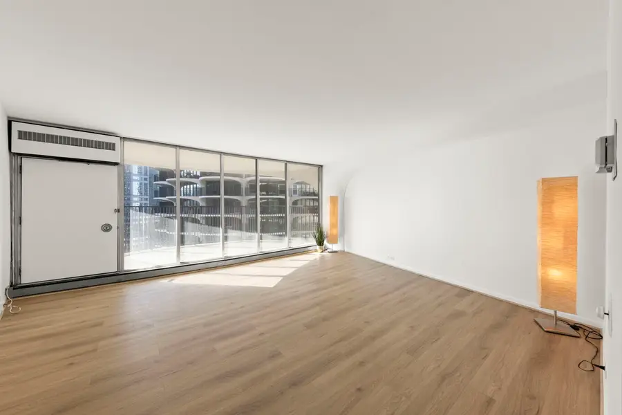 300 N State Street #3235, Chicago, IL 60654 - Image #3