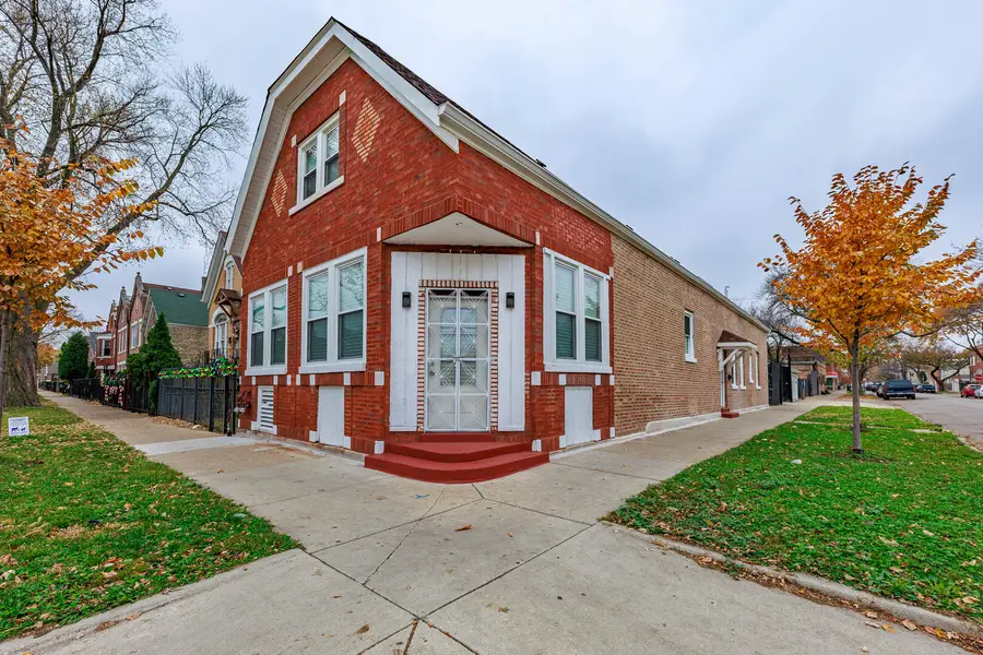 2800 S Saint Louis Avenue, Chicago, IL 60623 - Image #2