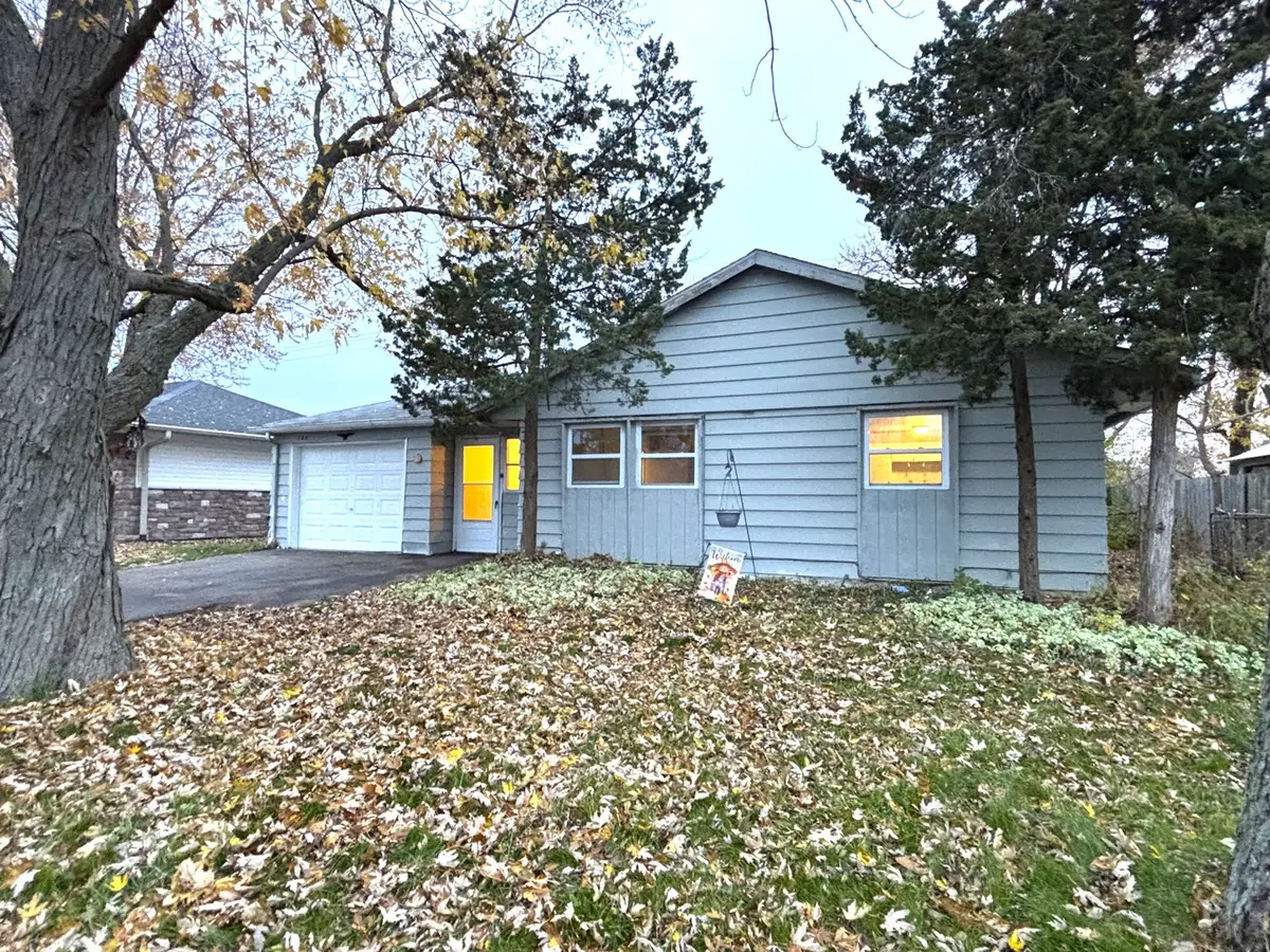 140 Hickory Drive, Carpentersville, IL 60110 - Image #1