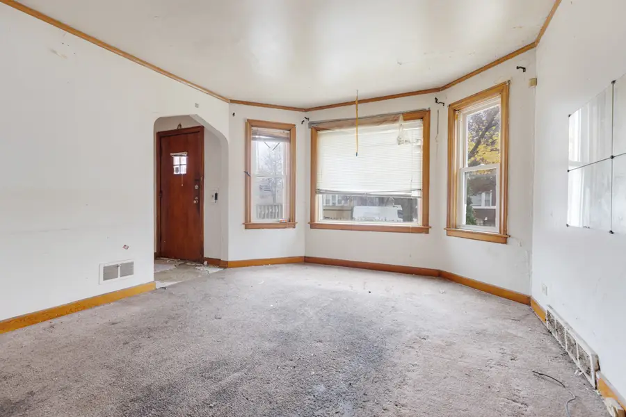 6604 S Rockwell Street, Chicago, IL 60629 - Image #3