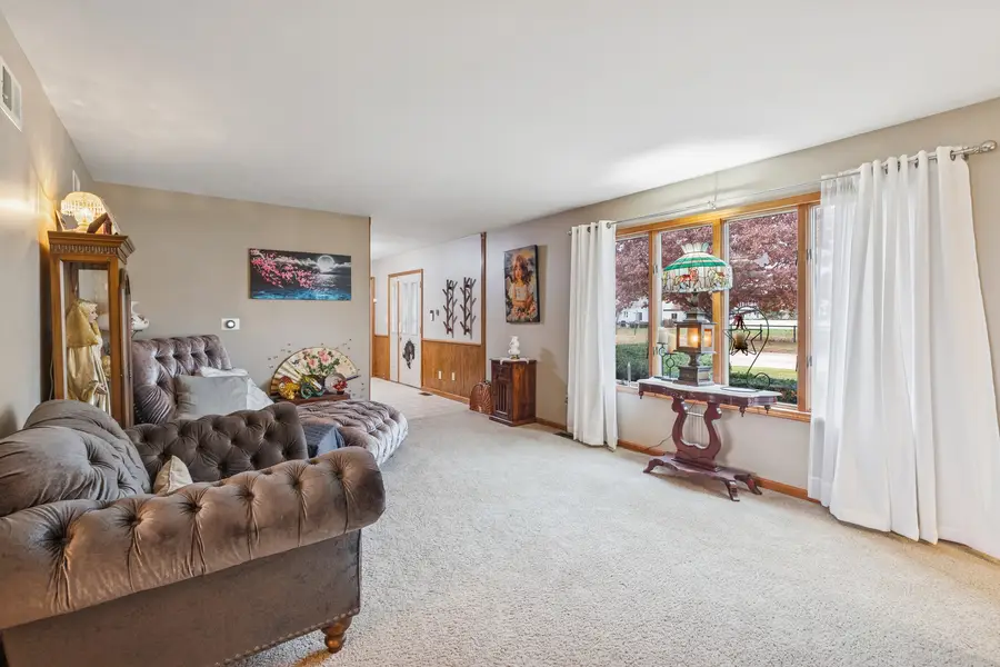 21851 Helen Drive, Plainfield, IL 60544 - Image #3