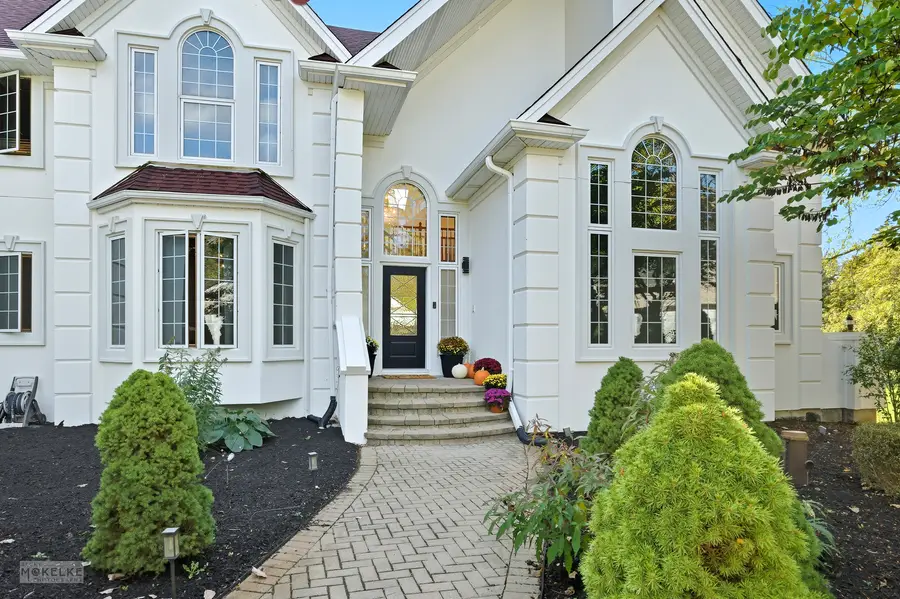 13220 Fox Lane, Lemont, IL 60439 - Image #2