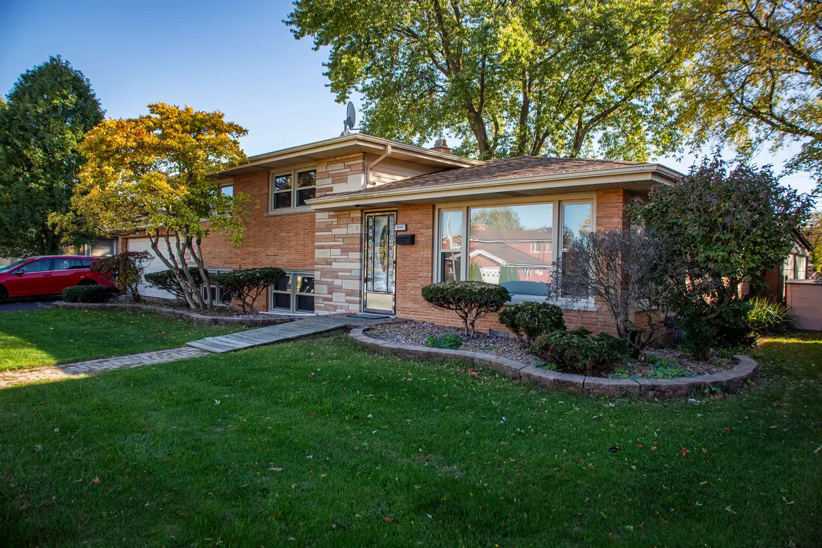 5543 W 83rd Street, Burbank, IL 60459 - Image #1