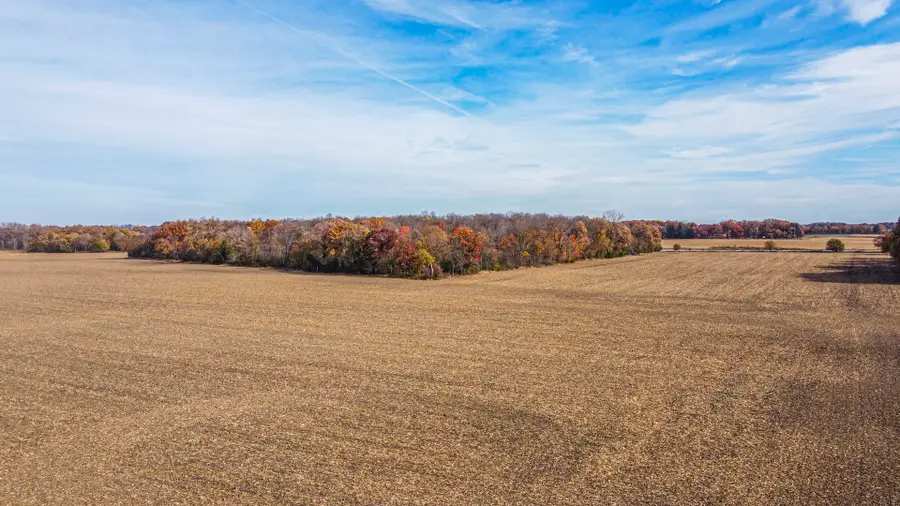 Address Withheld By Seller, Cortland, IL 60112 - Image #2