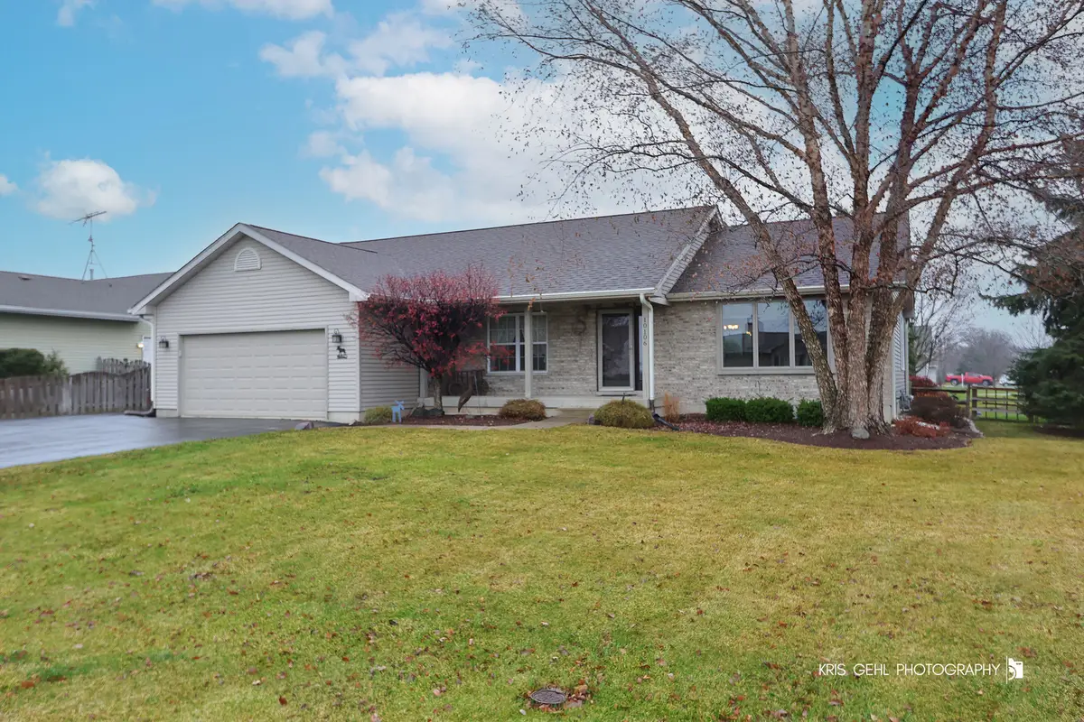 10106 Sharon Lane, Hebron, IL 60034 - Image #1
