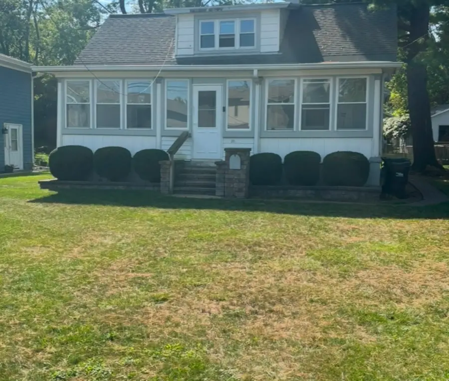 309 N River Road, Fox River Grove, IL 60021 - Image #2