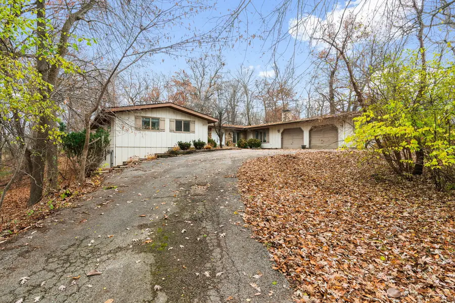 4N645 Mohican Lane, Elburn, IL 60119 - #2