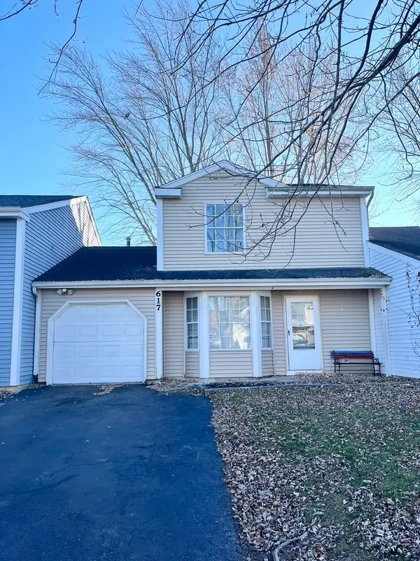 617 Yale Lane #617, Island Lake, IL 60042