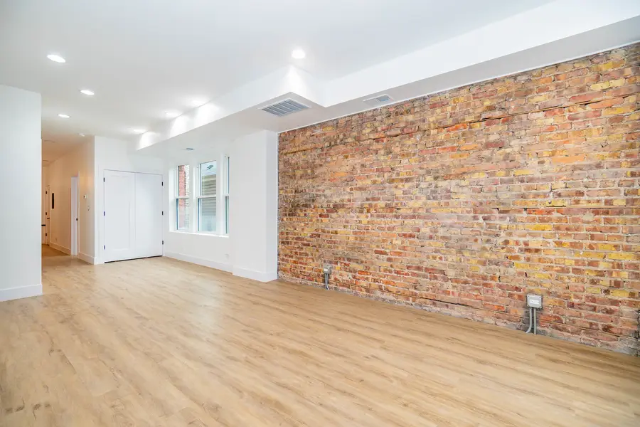 Address Withheld By Seller, Chicago, IL 60647 - Image #2