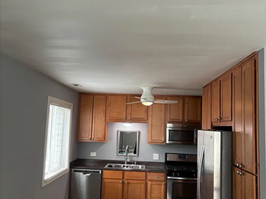 210 N Waterford Drive #210, Schaumburg, IL 60194 - Image #3