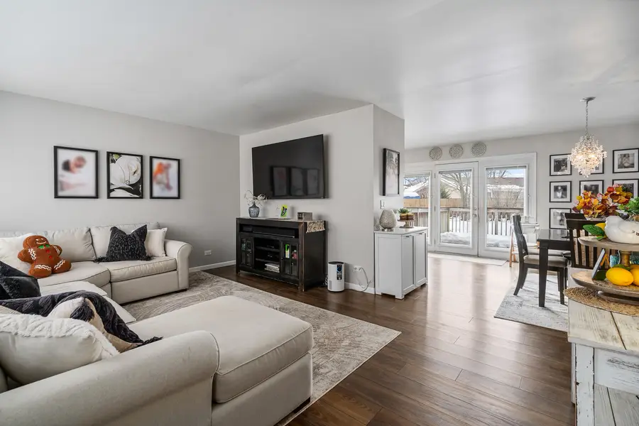 224 Kedvale Court, Bolingbrook, IL 60440 - Image #2