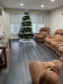 7733 Rutherford Avenue, Burbank, IL 60459 - Image #2