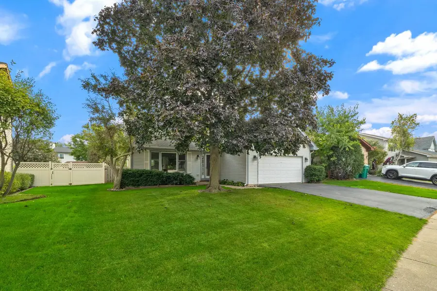 701 Garth Road, Wheeling, IL 60090 - Image #2