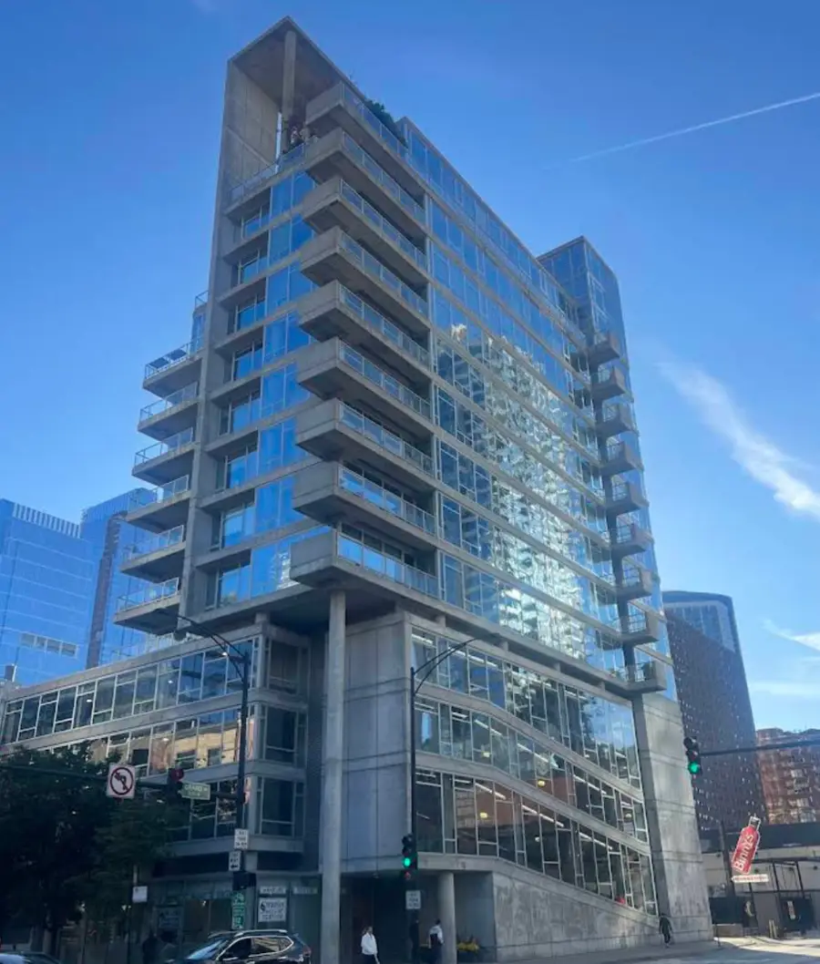 201 W Grand Avenue #P-36, Chicago, IL 60654 - Image #2