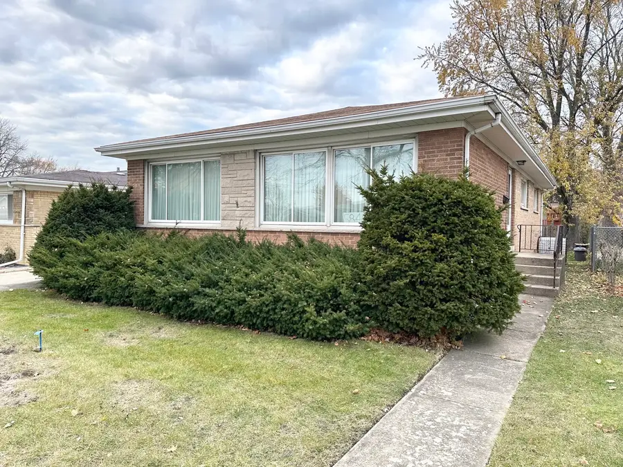 5844 Warren Street, Morton Grove, IL 60053 - Image #3